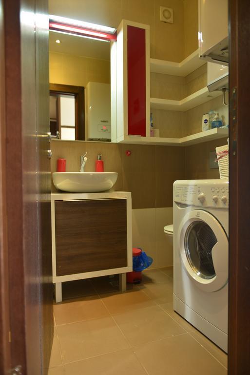 Studio Apartment Picasso Belgrado Esterno foto