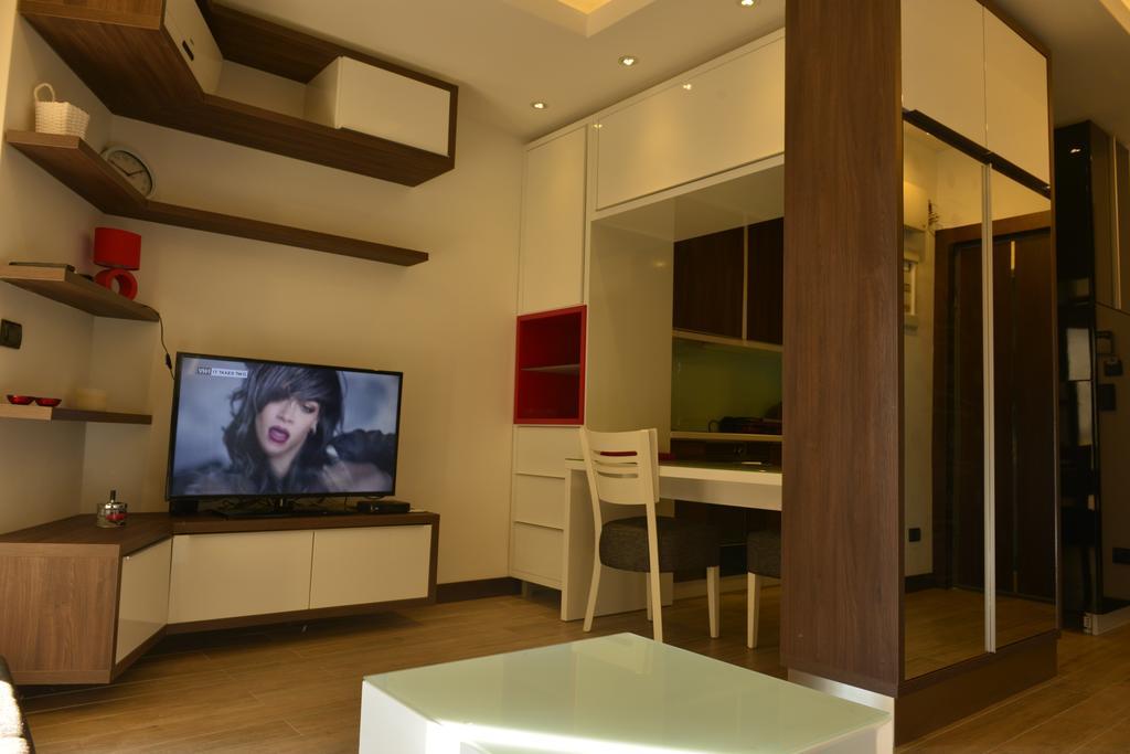 Studio Apartment Picasso Belgrado Esterno foto
