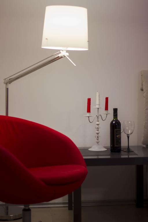 Studio Apartment Picasso Belgrado Esterno foto
