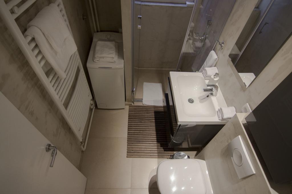Studio Apartment Picasso Belgrado Esterno foto